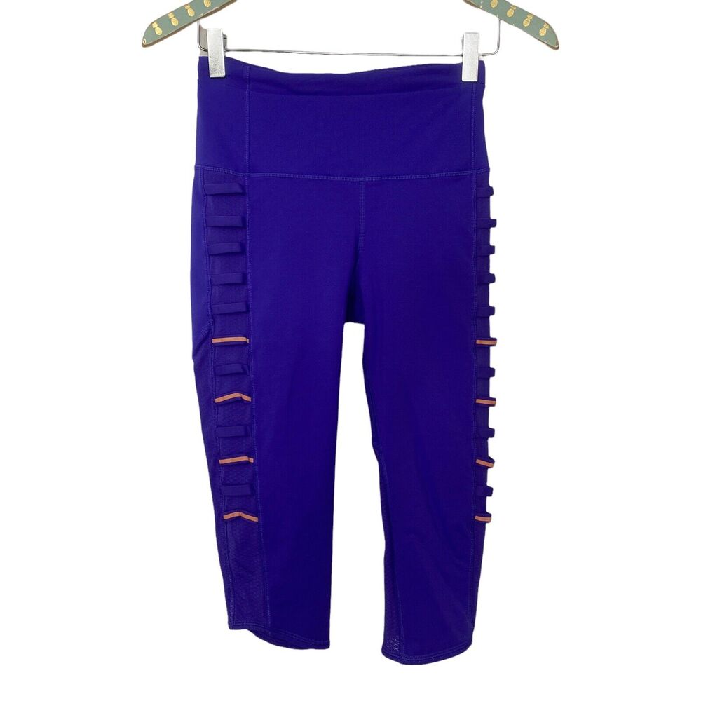 Lululemon Leggings Womens 4 Strappy Mesh Sides Purple Cropped Capri